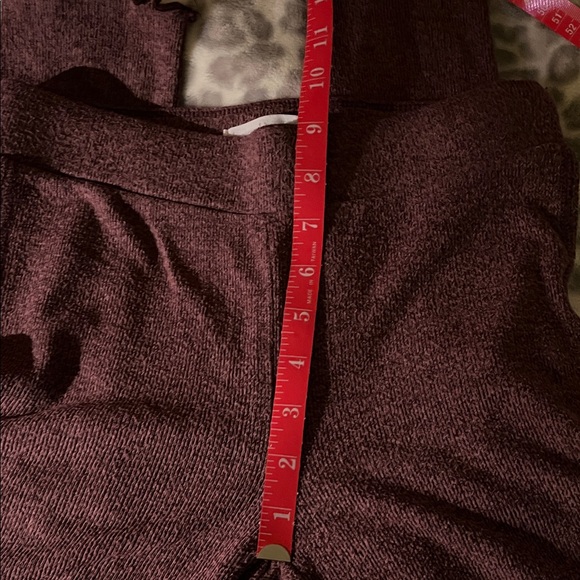 Abercrombie & Fitch XS Lounge Pants – Ruffled Hem, 25” Inseam - Picture 3 of 6